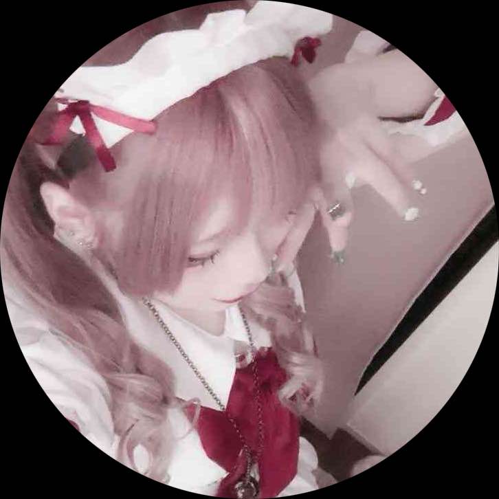 黒*