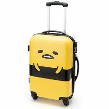 キャリーケースとリュックの比較画像
