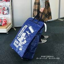 お土産の持ち帰りに便利！折りたたみキャリー＆収納バッグ