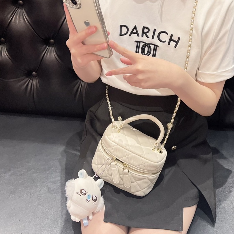 な*